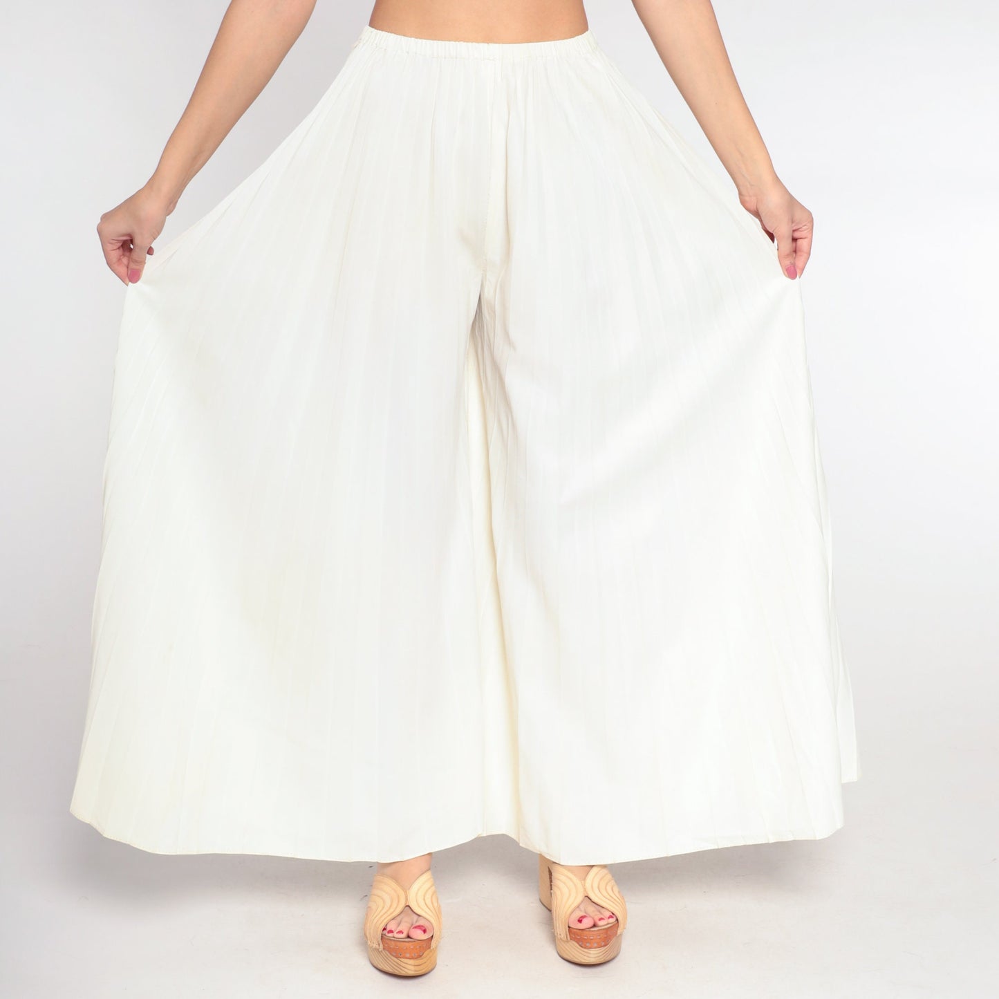 70s Cream Palazzo Pants High Waisted Wide Leg Pleated Bell Bottoms Small