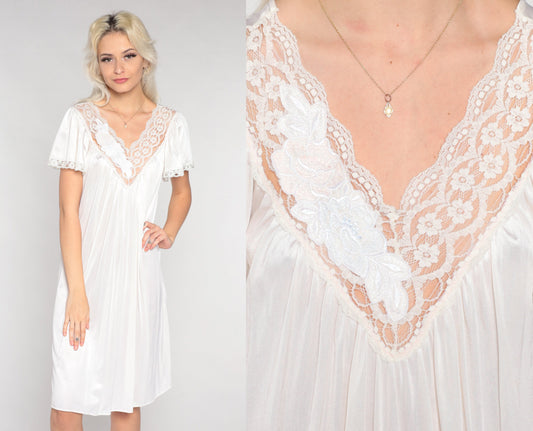 80s White Lace Nightgown Floral Trim V-Neck Short Sleeve Knee Length Medium