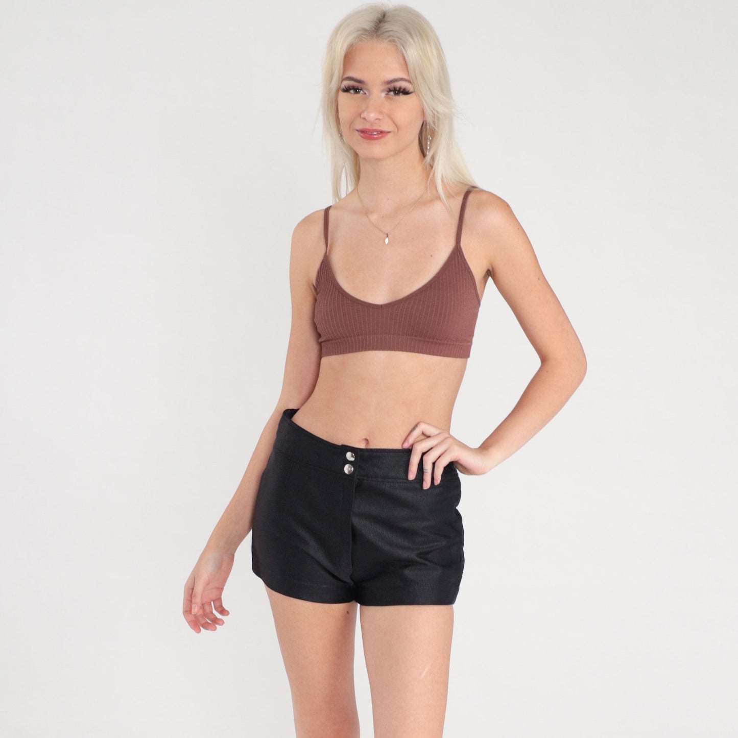 00s Black Snakeskin Pleather Hot Pants Shorts High Rise Y2K Medium 8