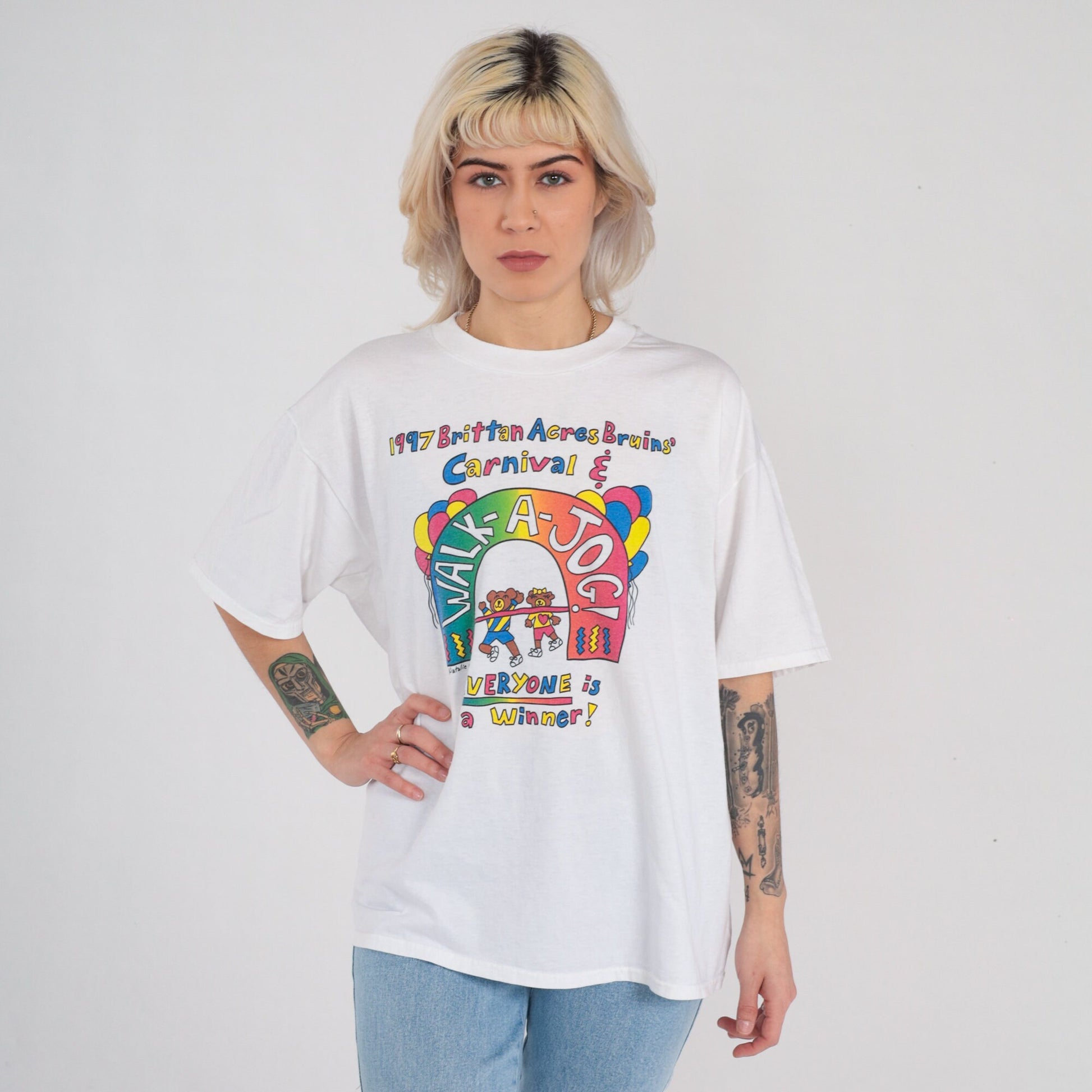 90s Brittan Acres Elementary School Walkathon Carnival Bear Graphic Tee Large