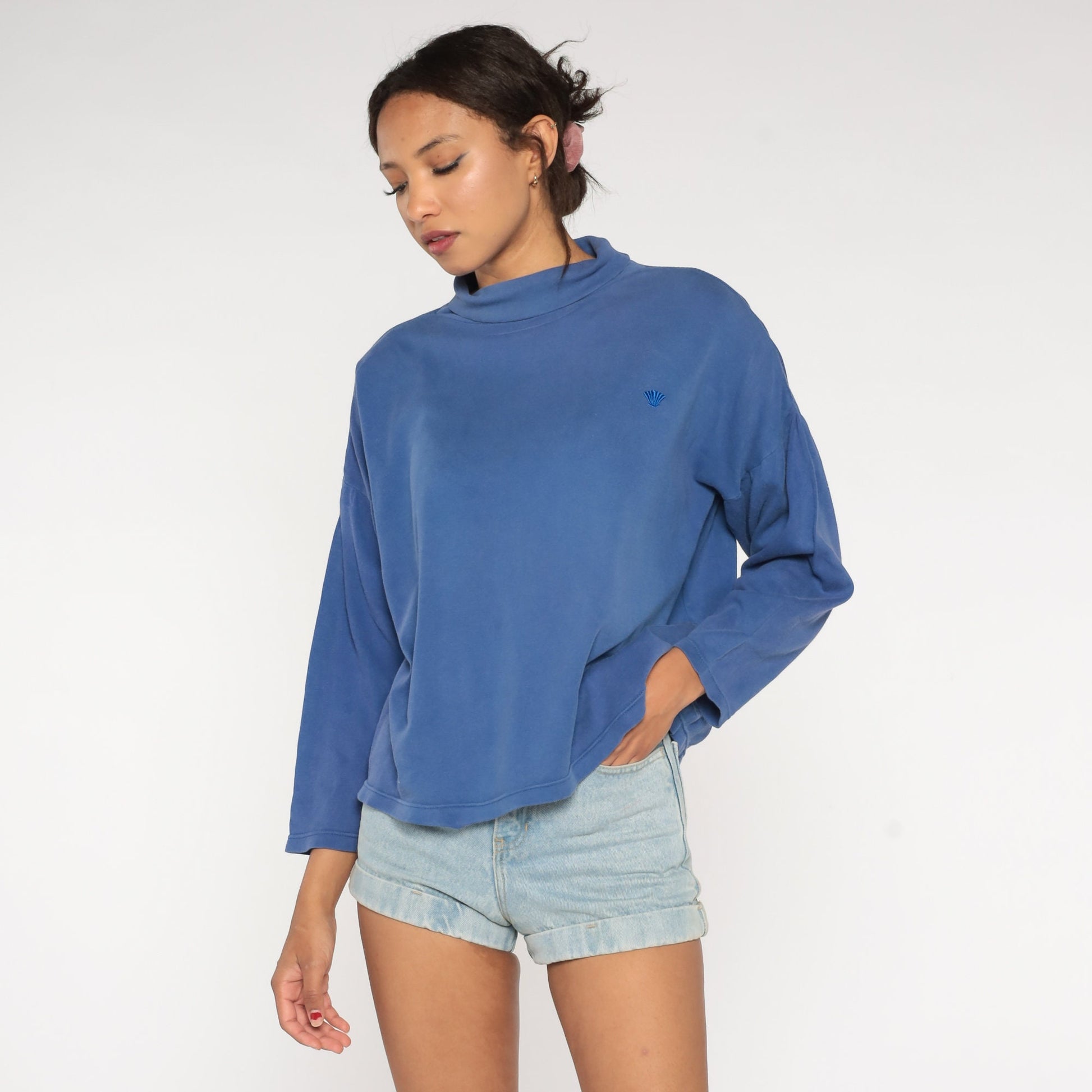 90s Blue Turtleneck Long Sleeve Shirt Seashell Embroidered Extra Large