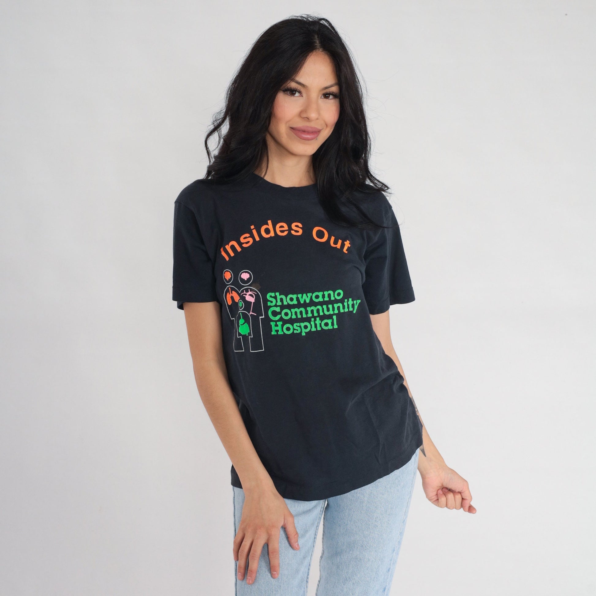 80s Shawano Community Hospital Screen Stars Graphic T-Shirt Black Small