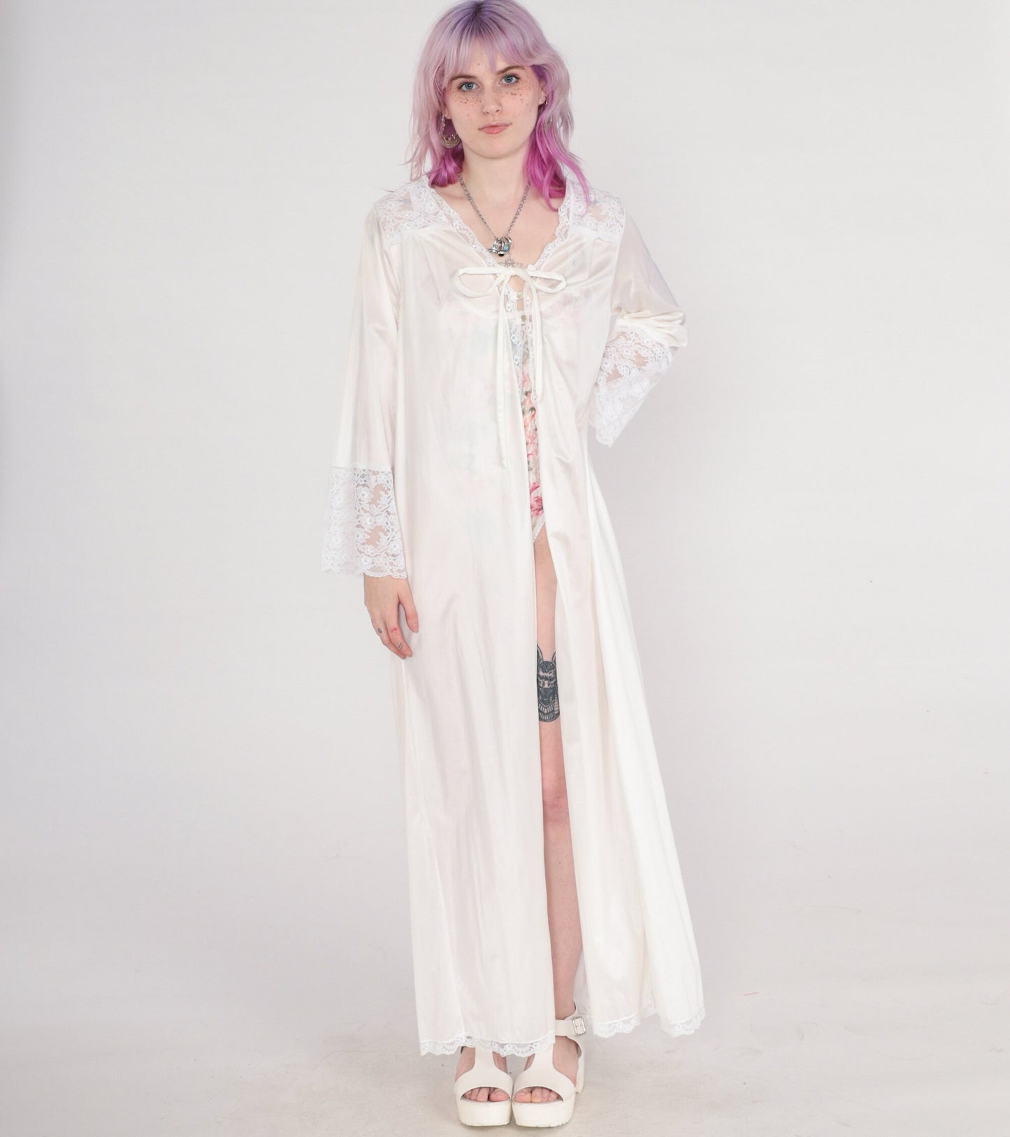 70s Gilead White Nylon Maxi Lingerie Robe Lace Trim Tie Front Small