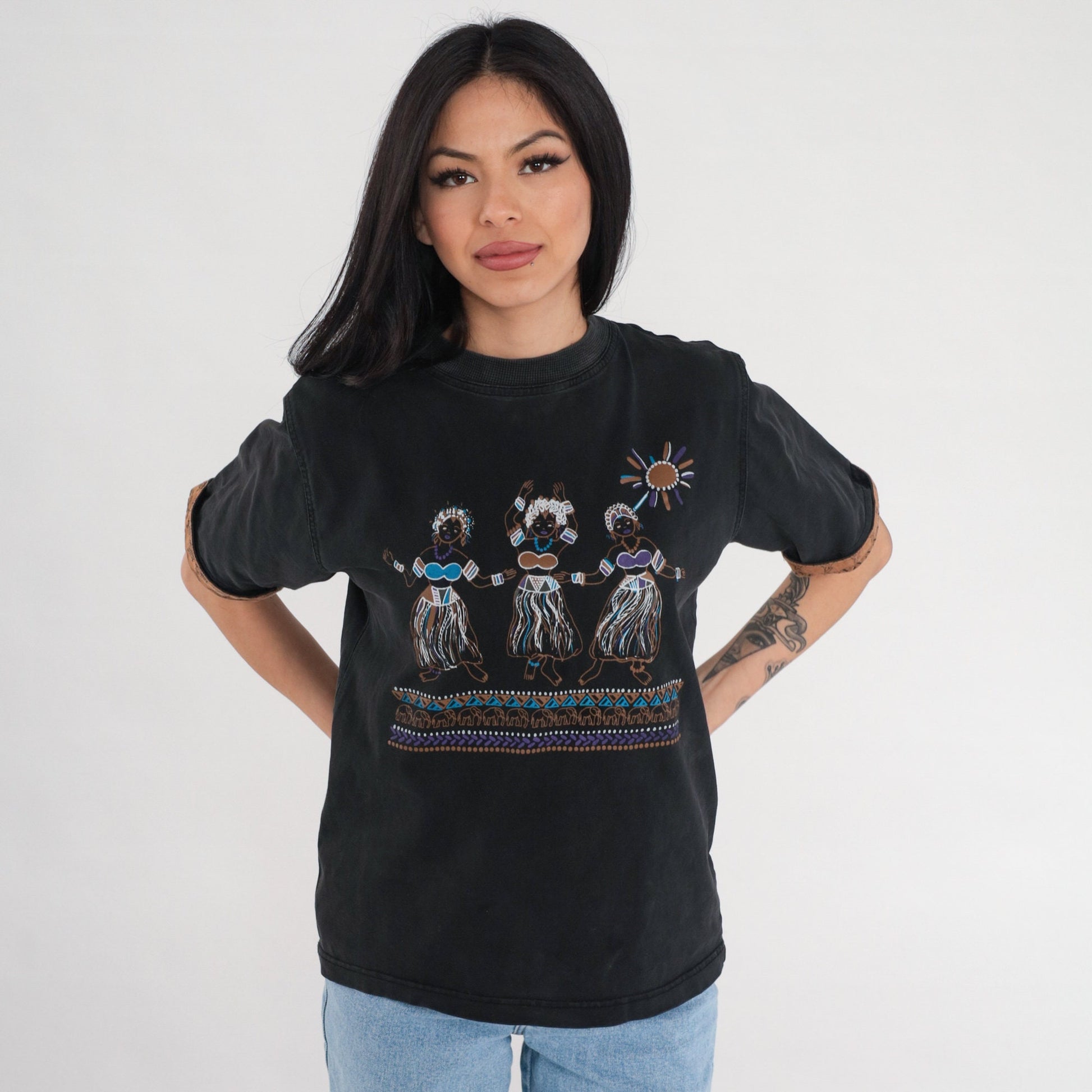 90s Hawaii Hula Dancer Graphic T-Shirt Black Cotton Cuffed Sleeve Medium M