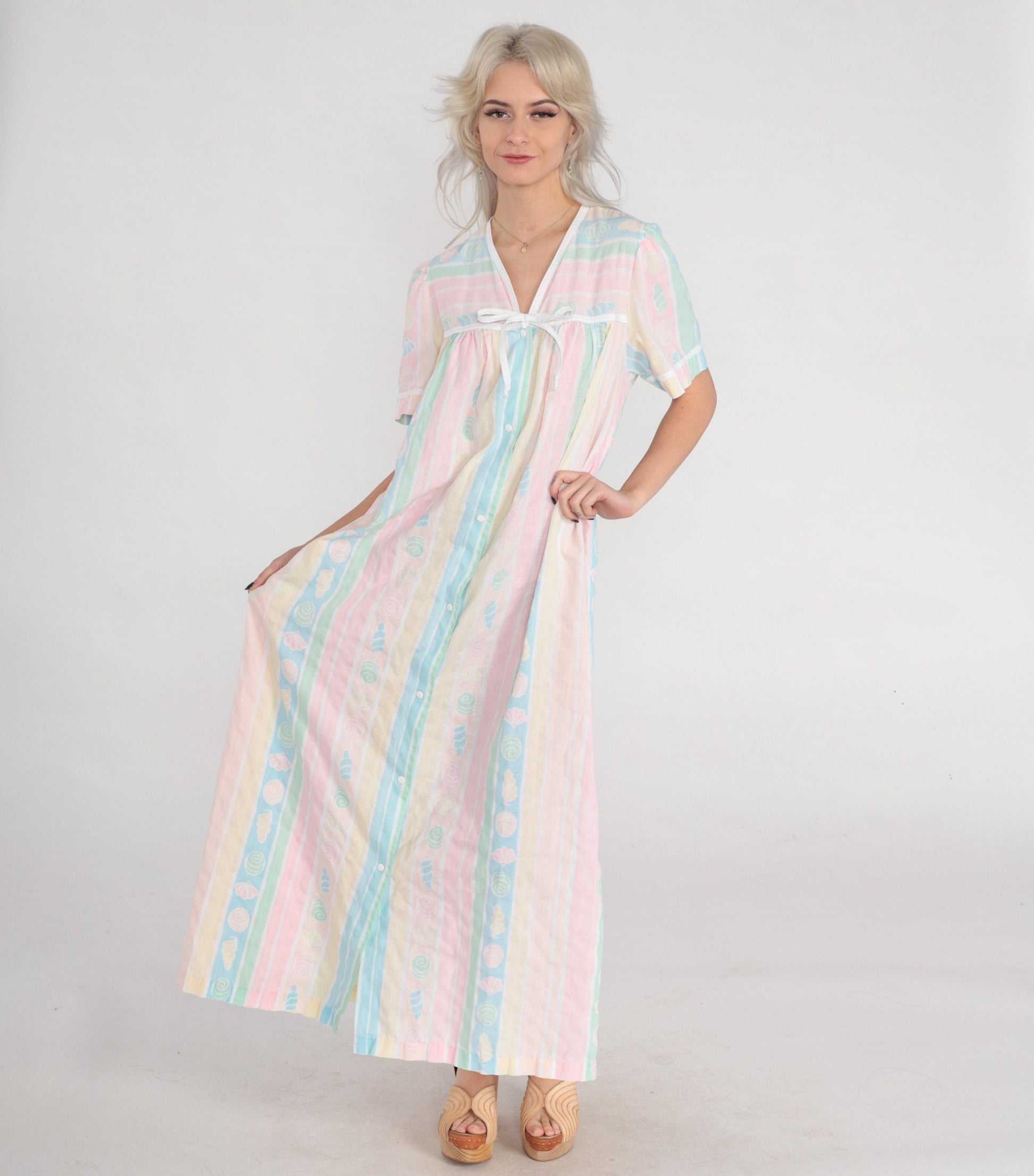 80s Pastel Striped Seashell Print Maxi Nightgown Short Sleeve Snap Front Large L