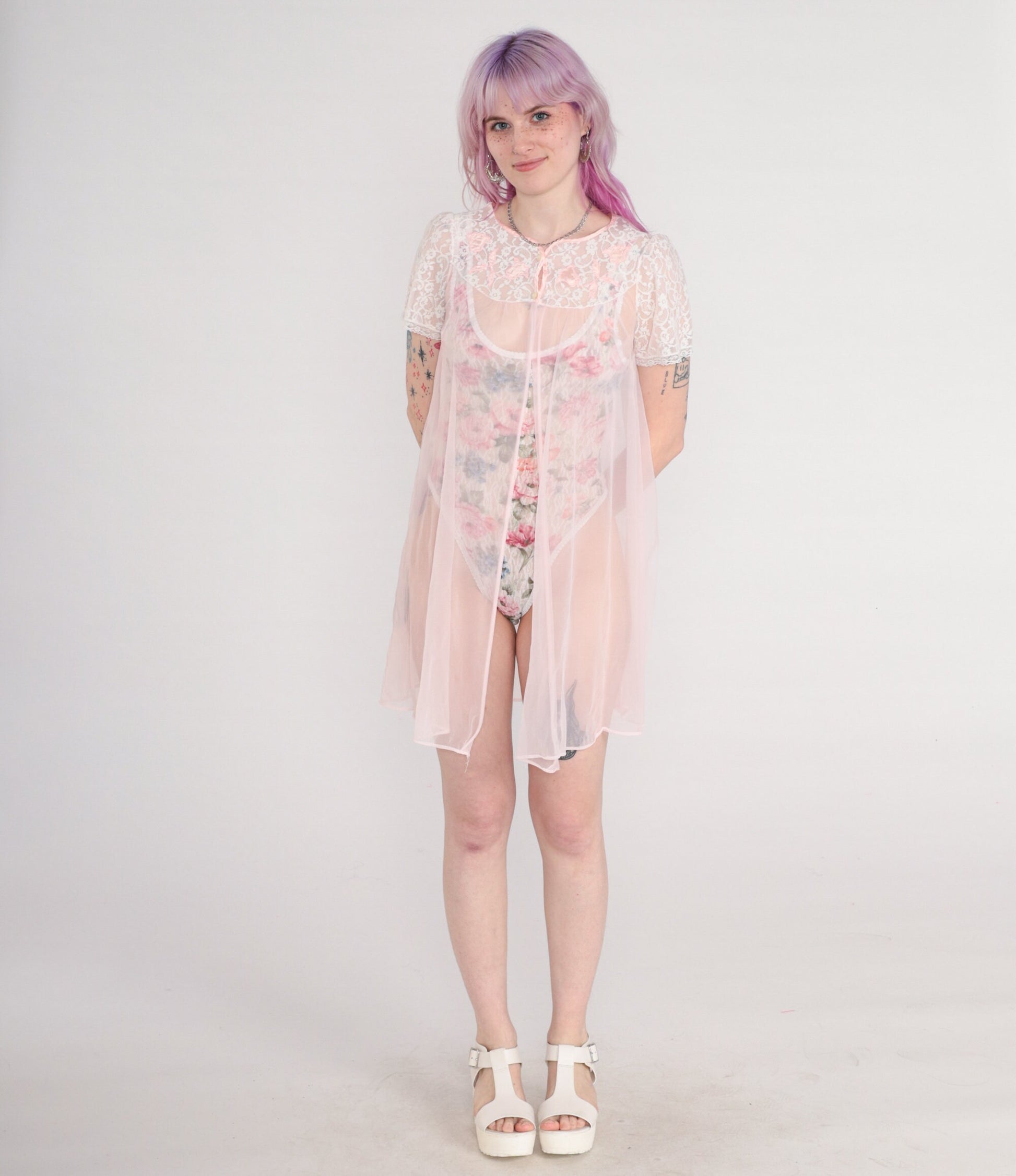 70s Baby Pink Sheer Nylon Lingerie Robe Lace Puff Sleeve Small