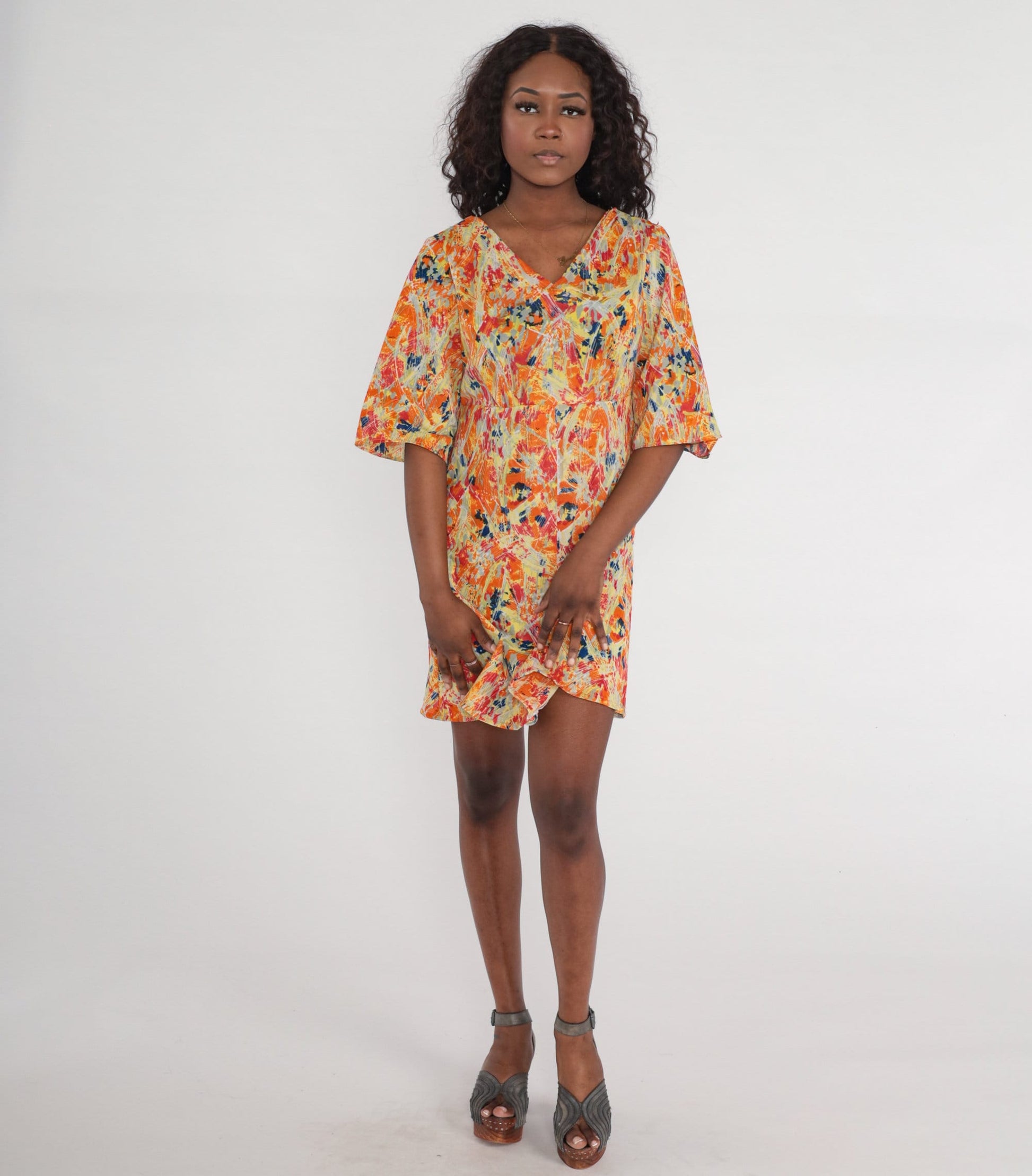 70s Psychedelic Mini Dress Empire Waist Bell Sleeve V Neck Medium Large