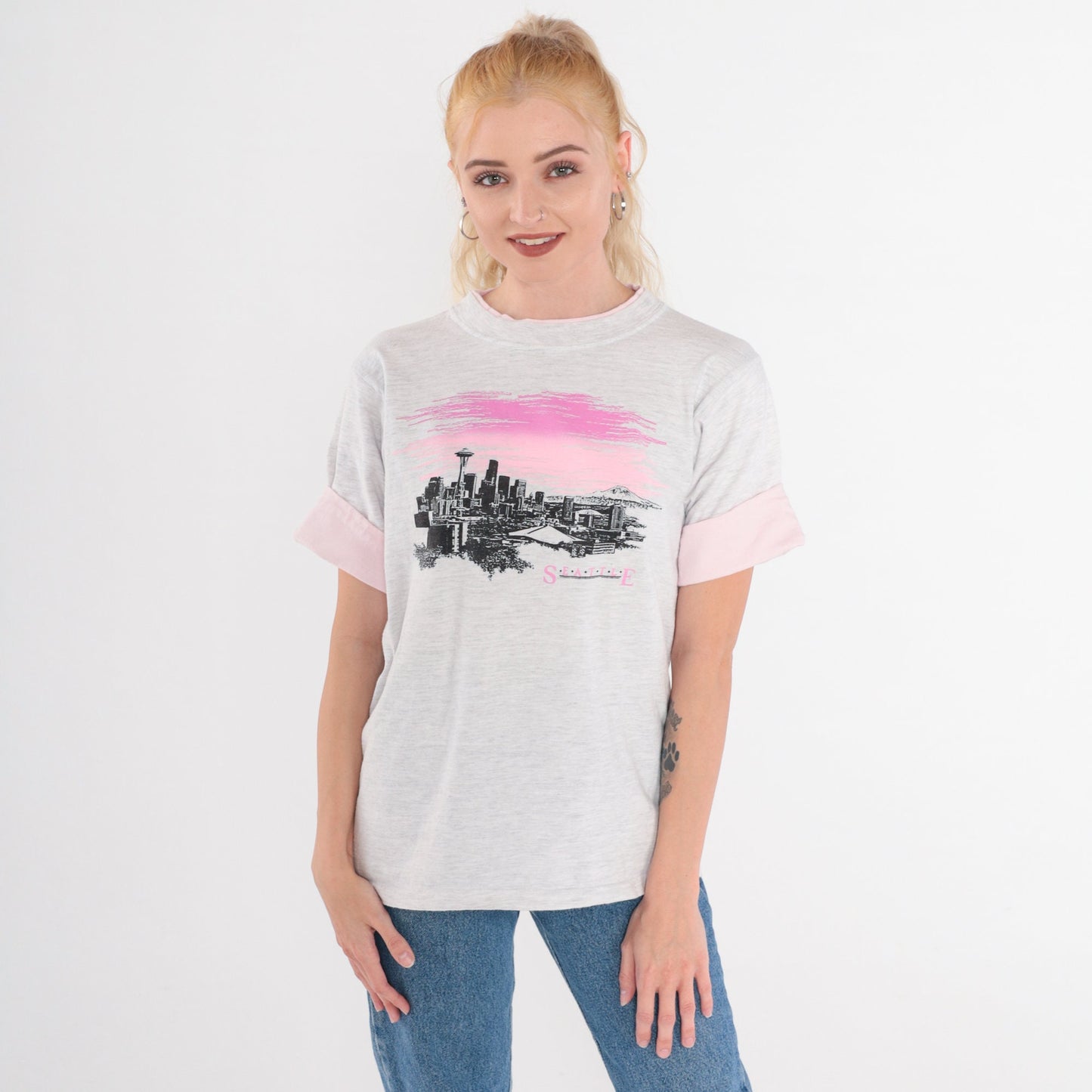 90s Seattle Mt Rainier Graphic T-Shirt Heather Grey Pink Cuff Small