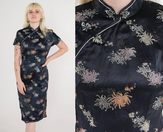 90s Black Floral Cheongsam Midi Dress Mandarin Collar Frog Buttons Side Slit Medium