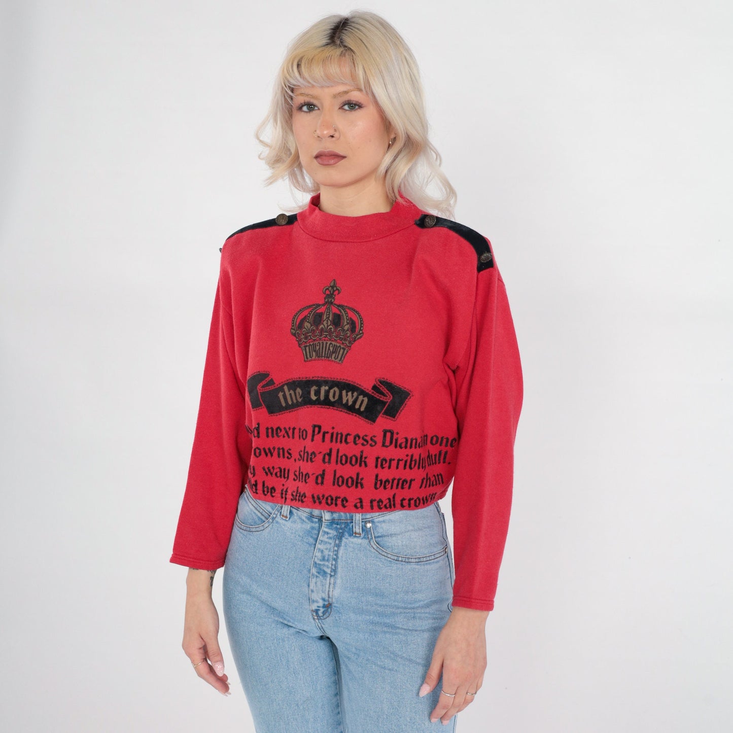 90s The Crown Princess Diana Graphic Crop Top Red Long Sleeve Medium