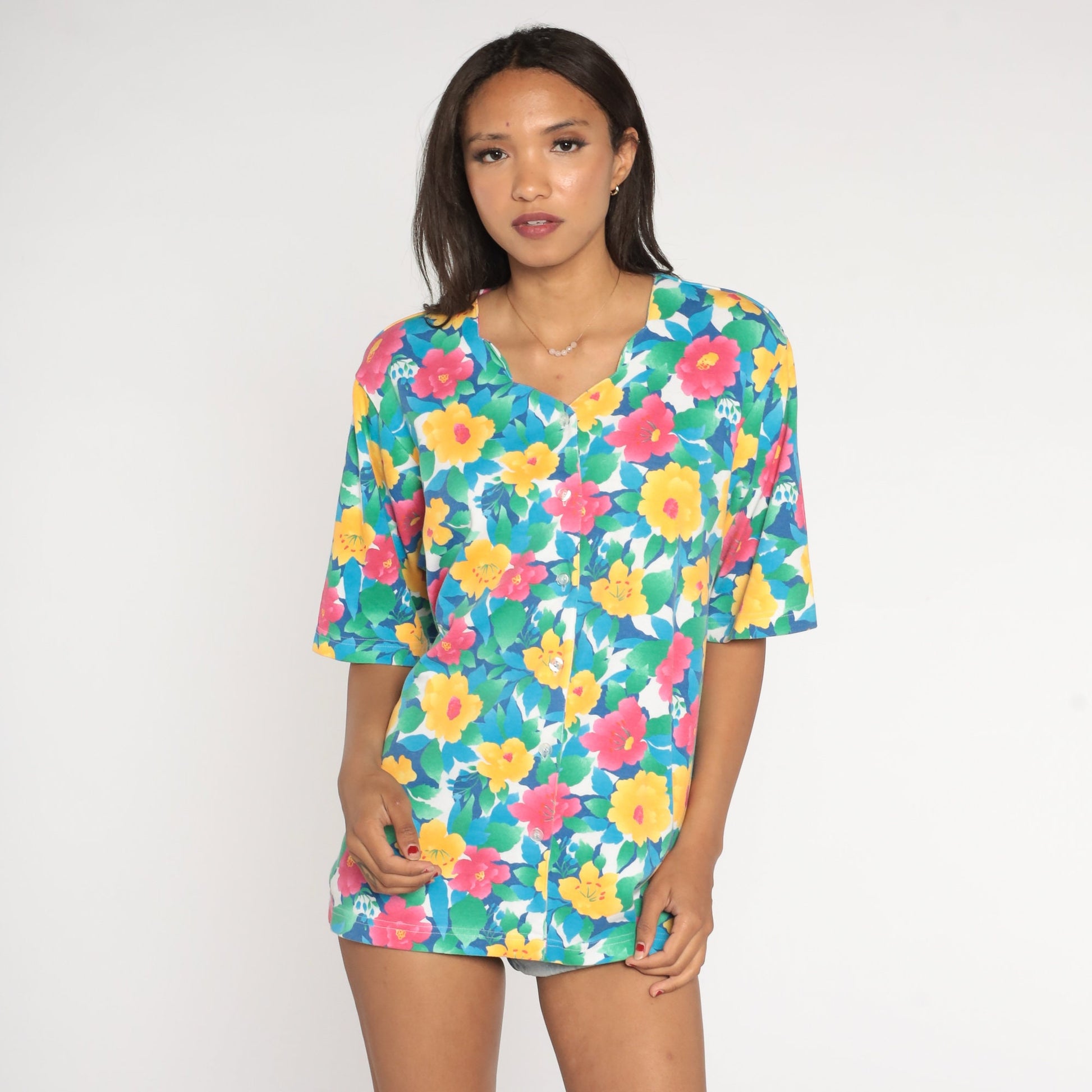 90s Floral Button Up Blouse Scalloped Neckline Short Sleeve Pink Yellow Blue Large L