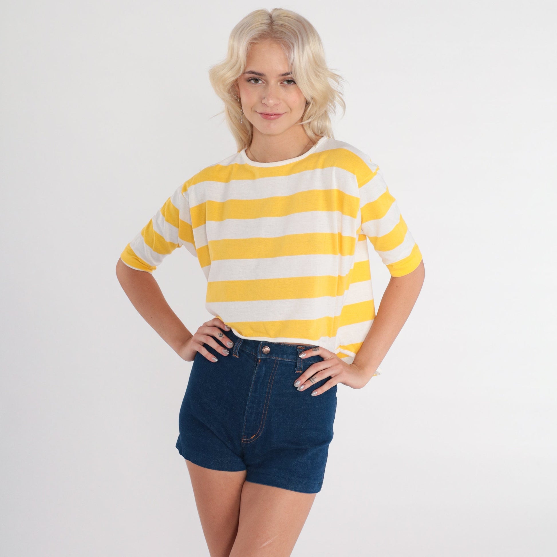 90s Yellow & White Striped Crop Top Half Sleeve Cotton Tee Medium