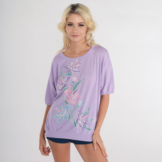 80s Purple Floral Painted Lily Graphic Tee Banded Hem Short Sleeve Medium