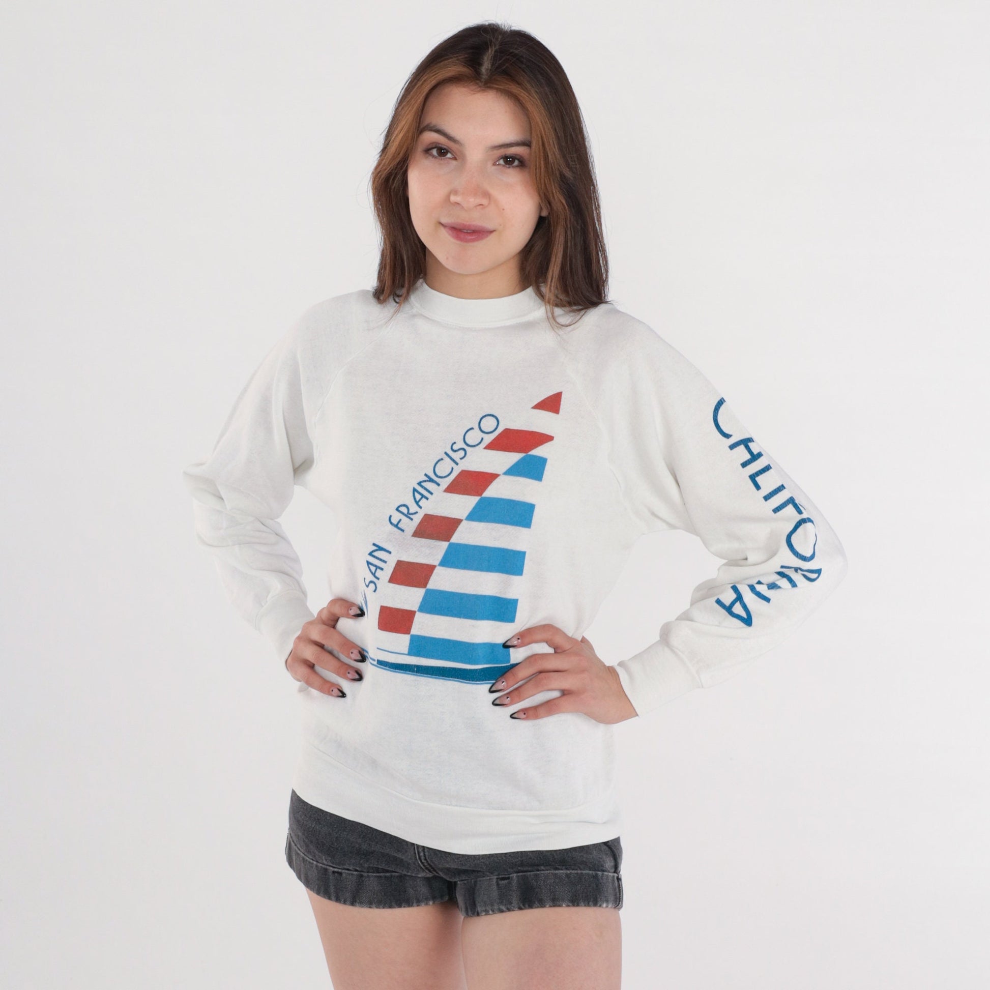 80s San Francisco California Sailboat Graphic Sweatshirt White Raglan Small