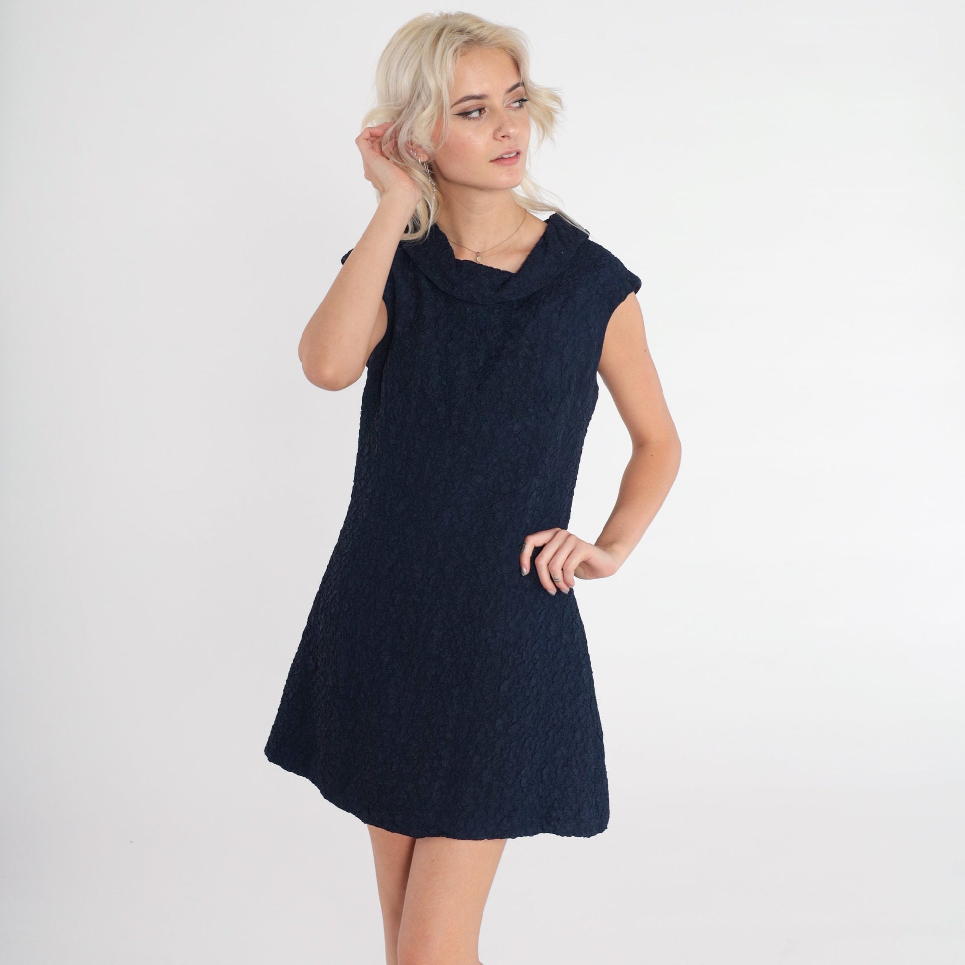 60s Navy Crinkle Shift Dress Sleeveless Cowl Neck Mini Small S