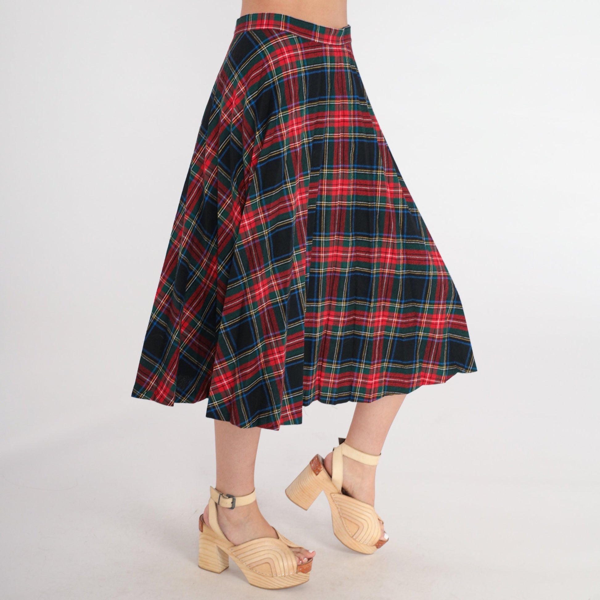 70s Saks Fifth Avenue Plaid Midi Skirt High Waist Pleated Small