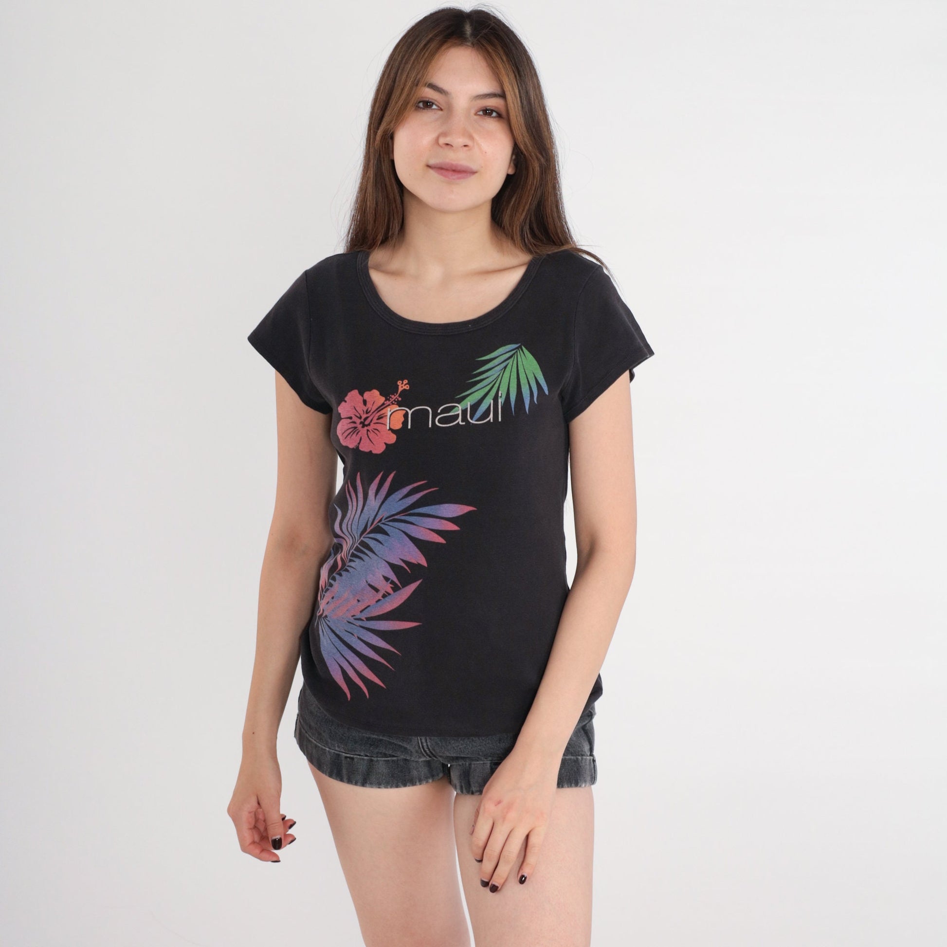 Y2K Crazy Shirts Maui Tropical Floral Graphic Tee Black Cotton Medium