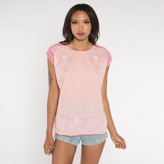 80s Baby Pink Floral Embroidered Blouse Crochet Cap Sleeve Small