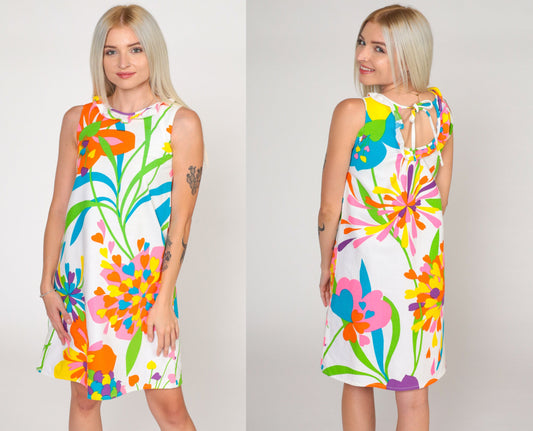 60s Floral Heart Keyhole Mini Dress White Shift Sleeveless 2XS