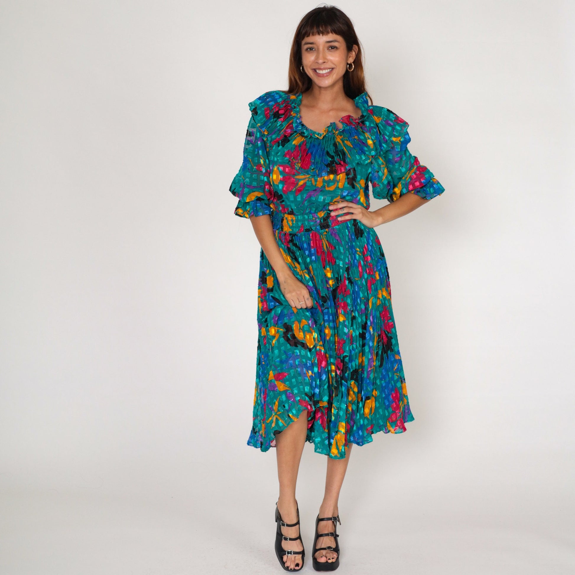 80s Green Floral Midi Dress High Waisted Ruffled Neckline Pleated Small