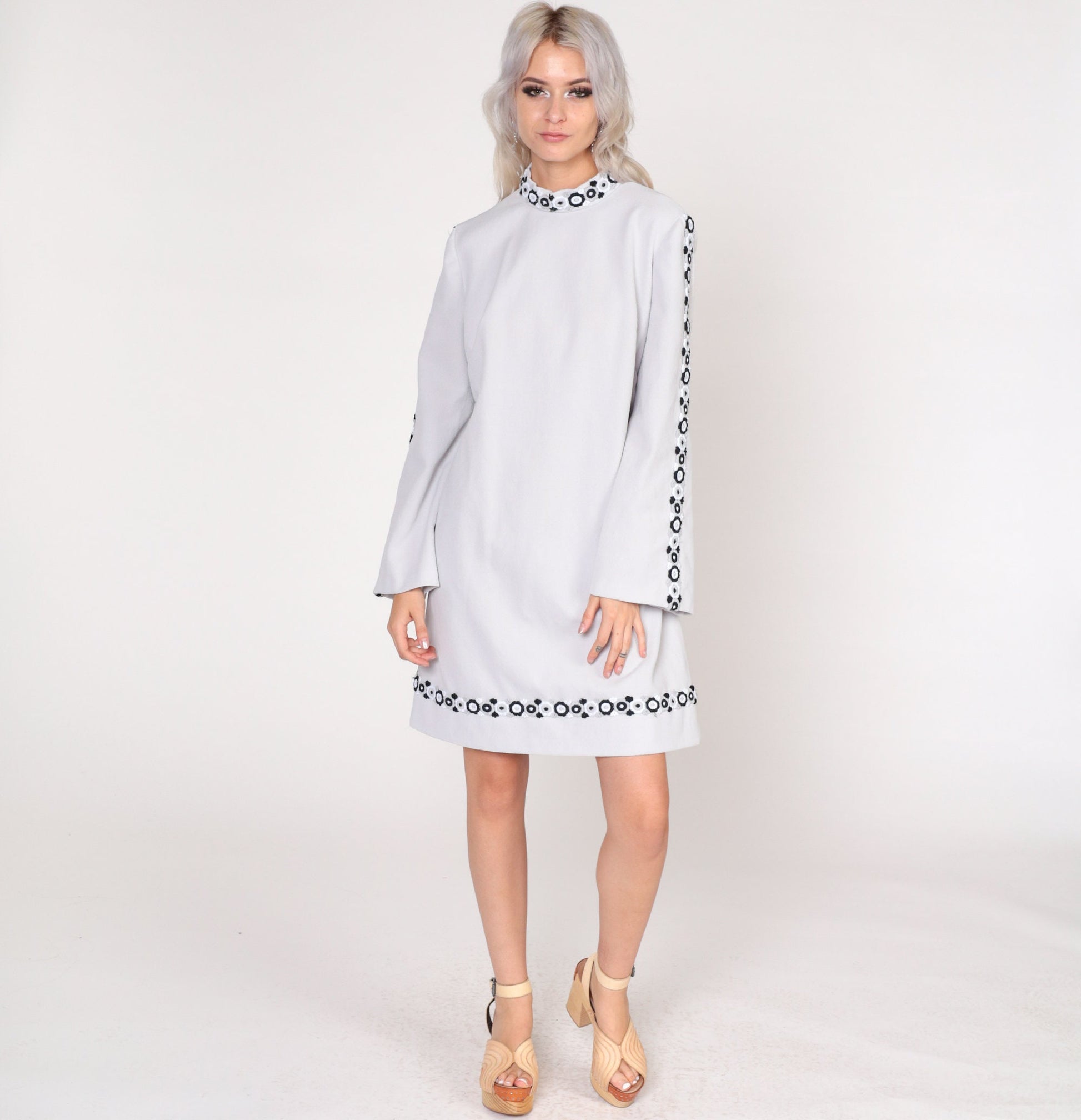 bell sleeve mini dress 70s Velvet Luxie Vintage go boots Sold* Incredible 70s psychedelic mini