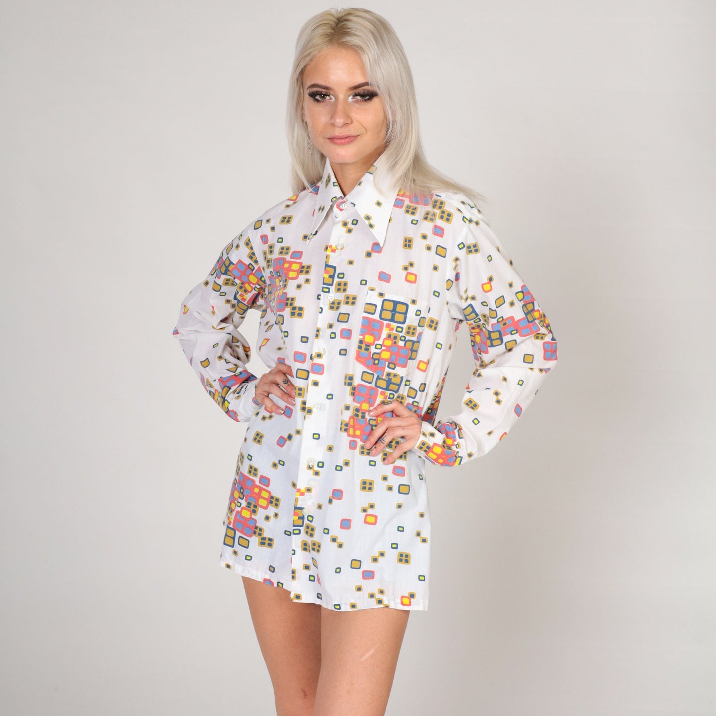 70s Disco Button-Up Shirt Dagger Collar Abstract Square Print White Medium