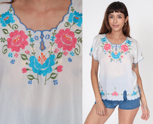 90s White Floral Embroidered Blouse Semi-Sheer Short Sleeve Small