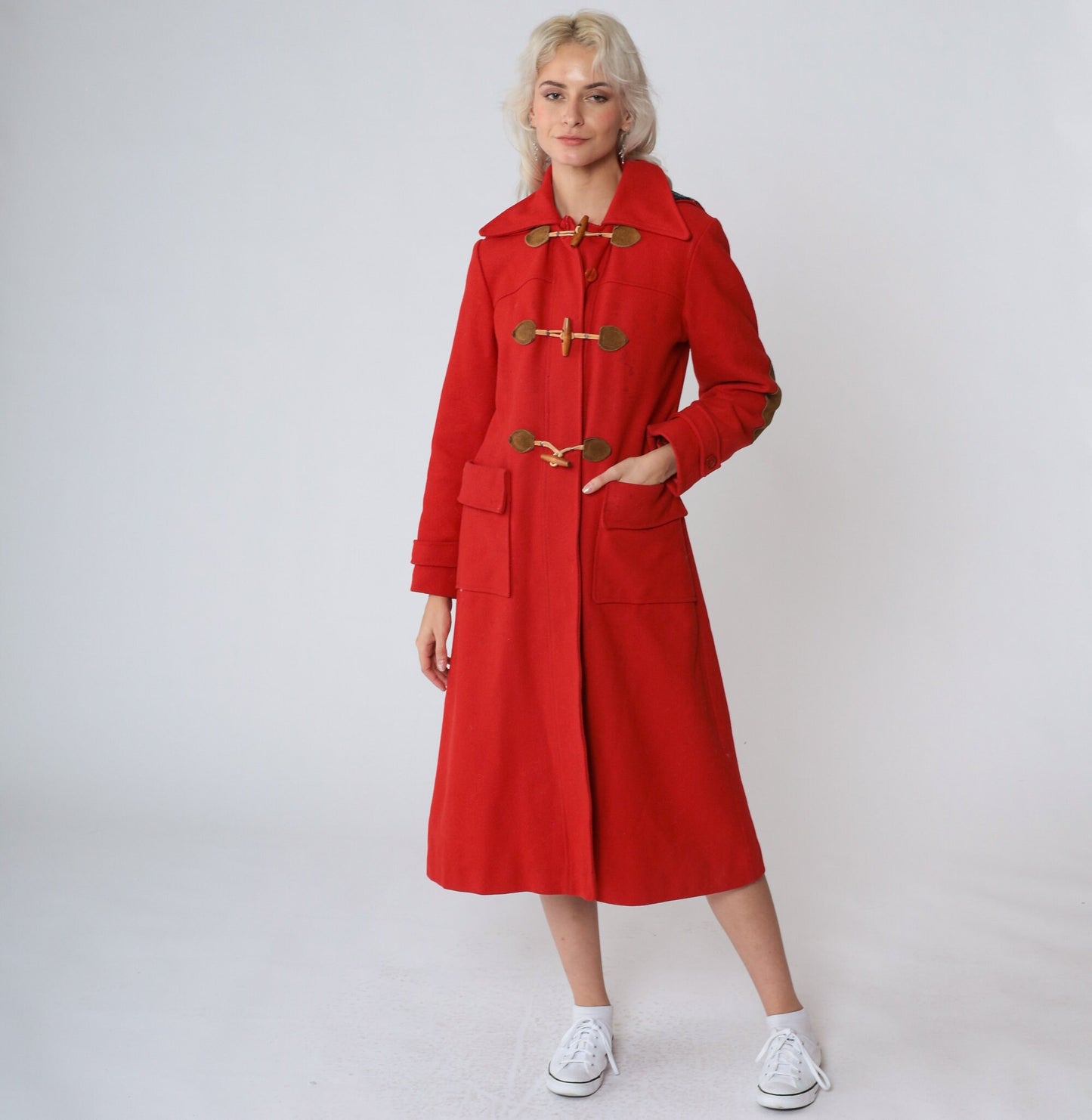 70s Red Wool Trench Coat Toggle Buttons Hood Elbow Patches Small