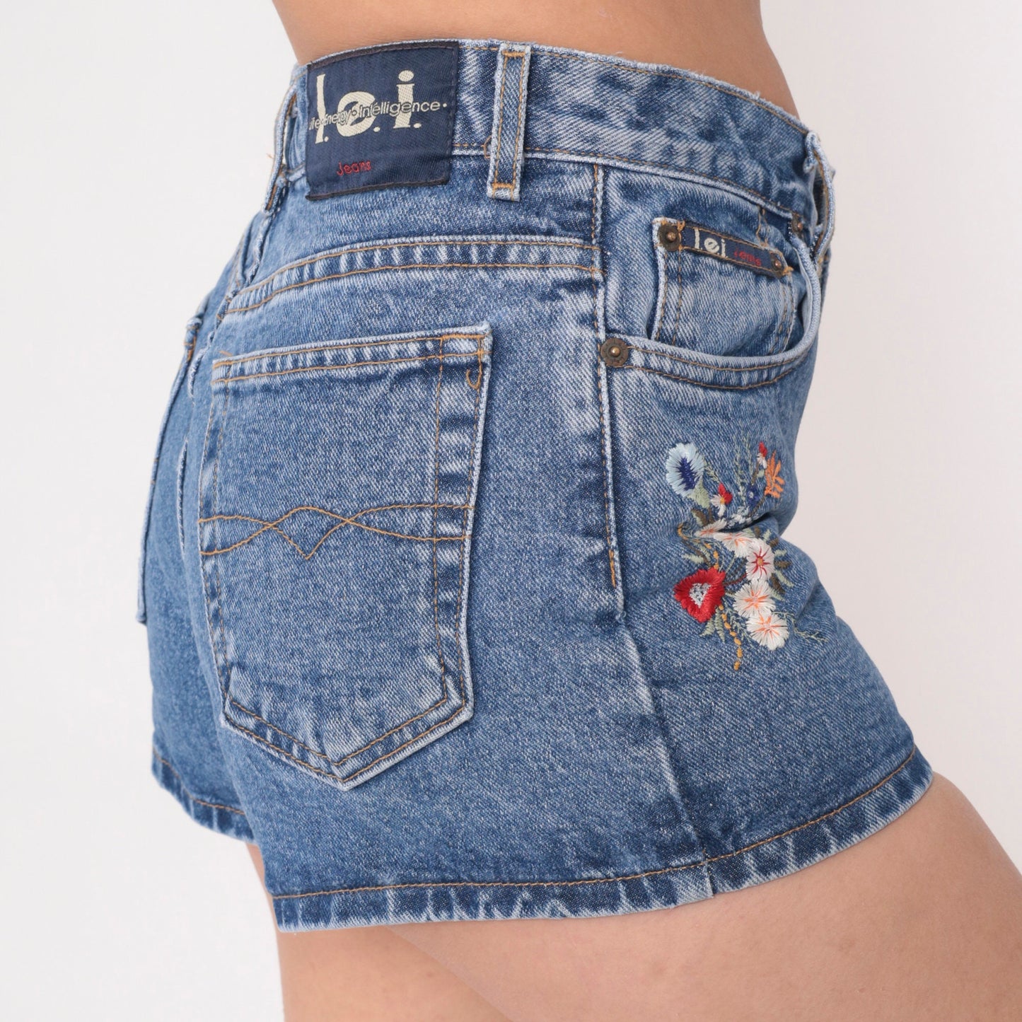 00s LEI Floral Embroidered Denim Shorts Blue Mid Rise Small S