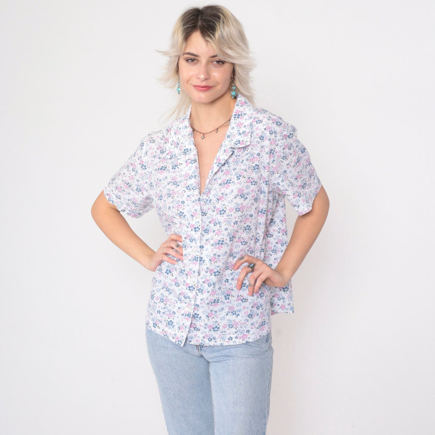 90s Blair White Floral Button Up Blouse Short Sleeve Collar Pink Blue Print Large