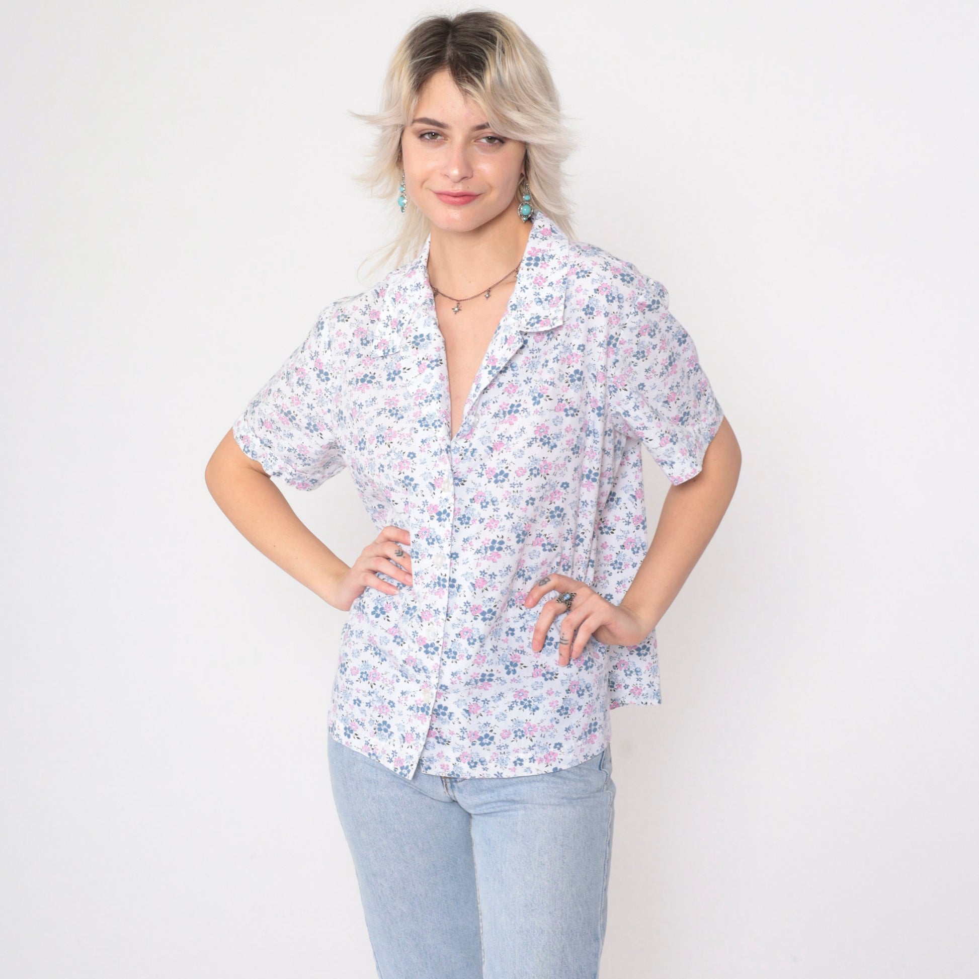 90s Blair White Floral Button Up Blouse Short Sleeve Collar Pink Blue Print Large