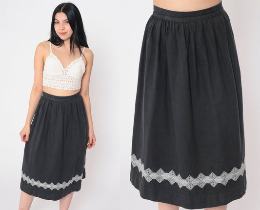 60s Black Midi Skirt White Geometric Embroidered High Waisted Pleated Cotton Extra Small