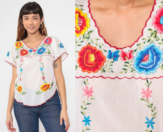 90s White Embroidered Floral Blouse Scalloped Short Sleeve Small
