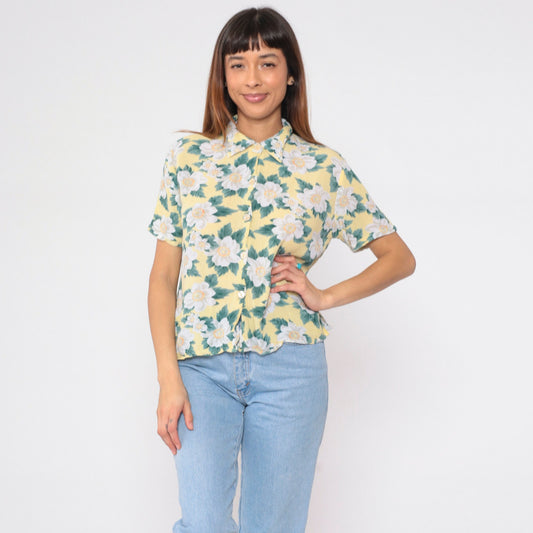 90s Yellow Floral Button-Up Blouse Short Sleeve Collared Shirt Medium M