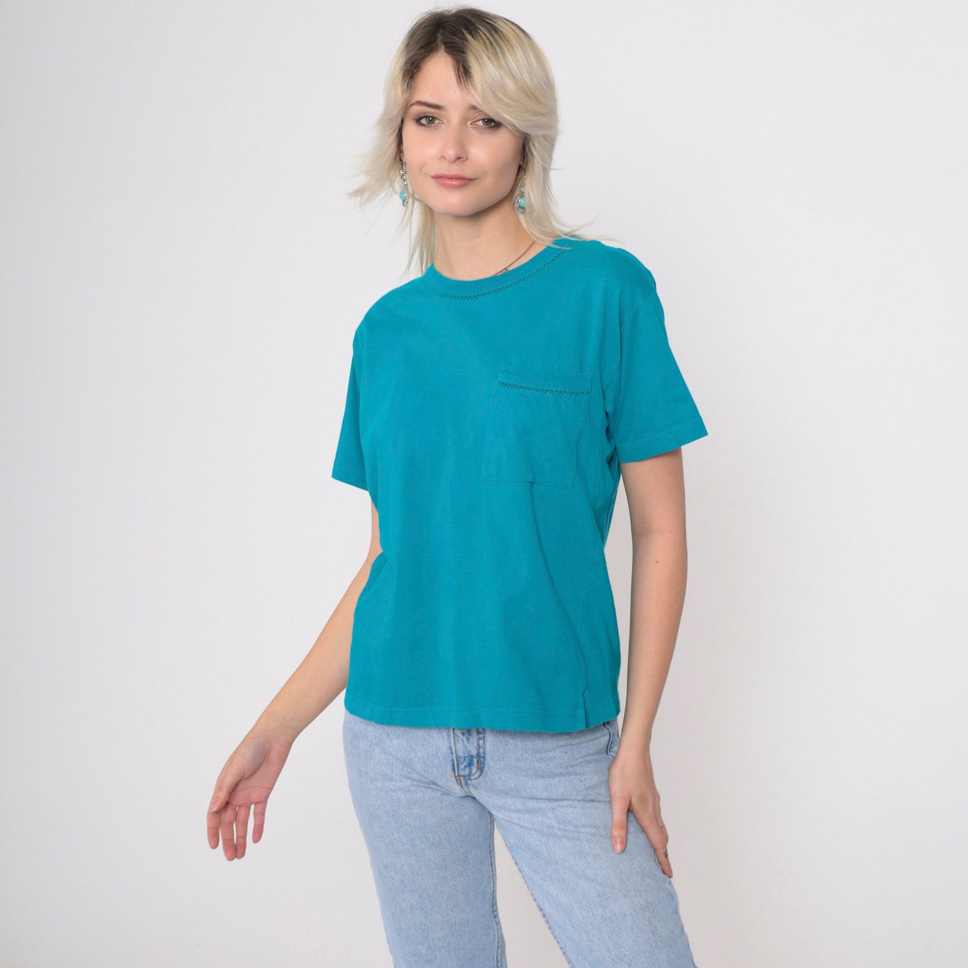 90s Liz Claiborne Turquoise T-Shirt Chest Pocket Cutout Crewneck Small