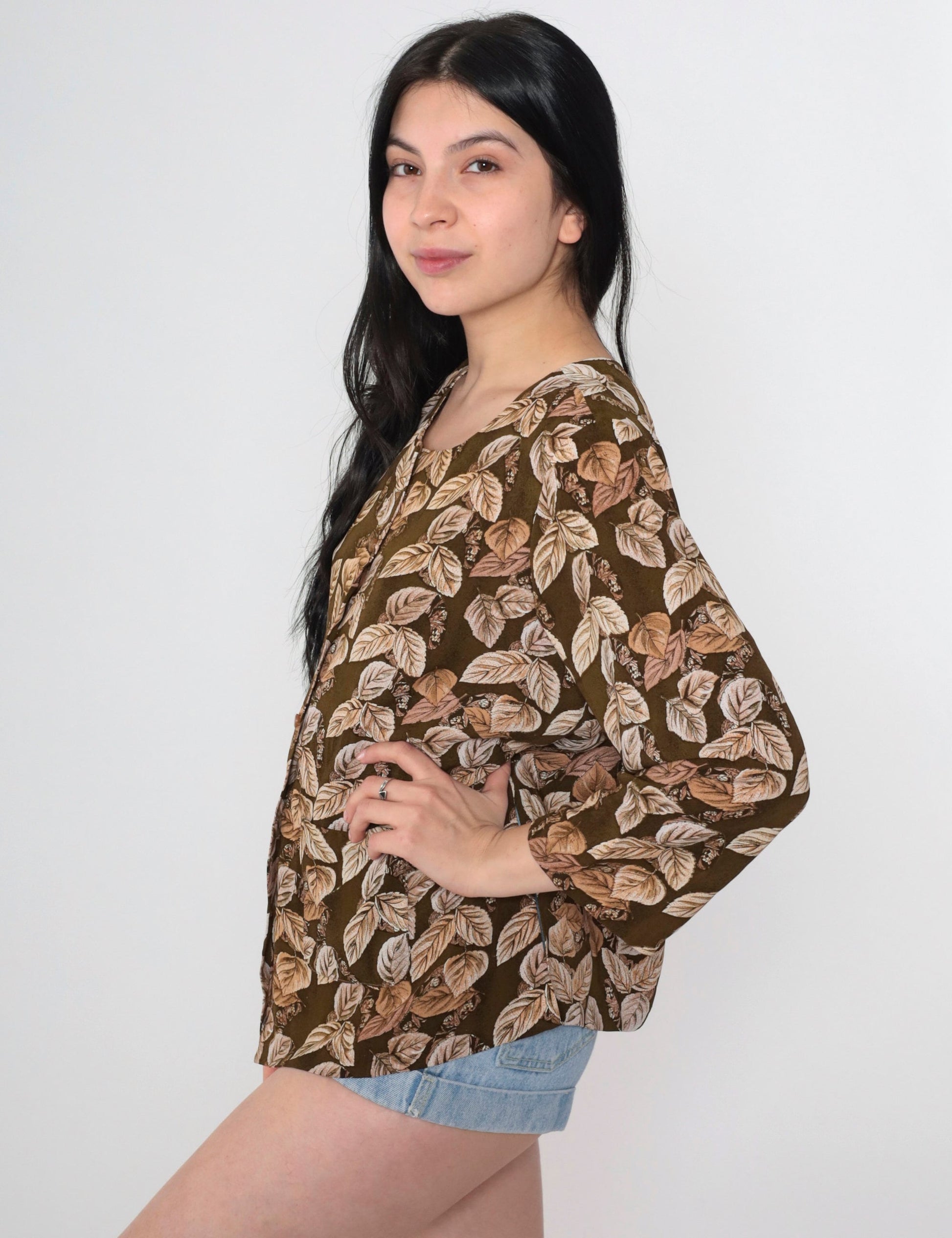 00s Brown Leaf Print Button-Up Blouse 3/4 Sleeve Pocket Shirt Small