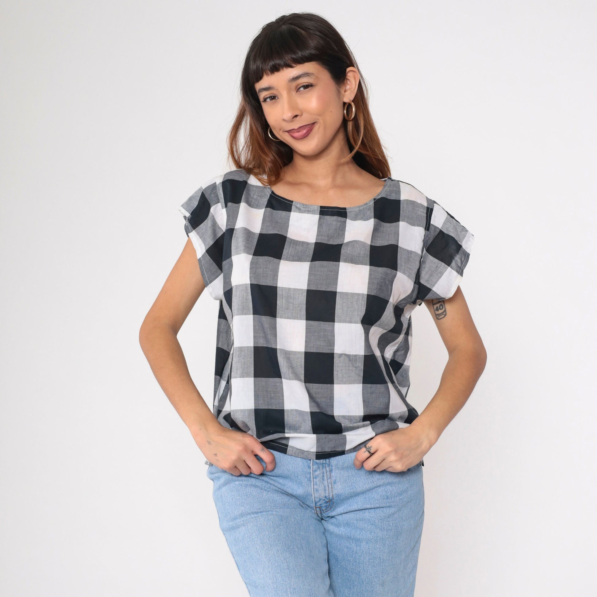 80s Buffalo Plaid Blouse Black White Checkered Cap Sleeve Scoop Neck Large