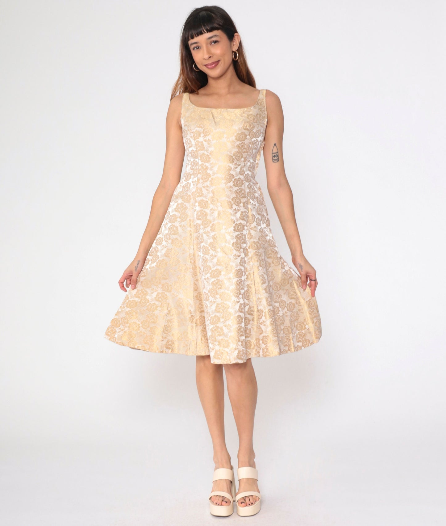 60s Metallic Champagne Floral Brocade Dress Sleeveless Fit Flare Knee Length Small