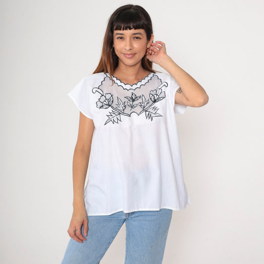Y2K Black Floral Embroidered White Blouse Mesh Neckline Short Sleeve Large L