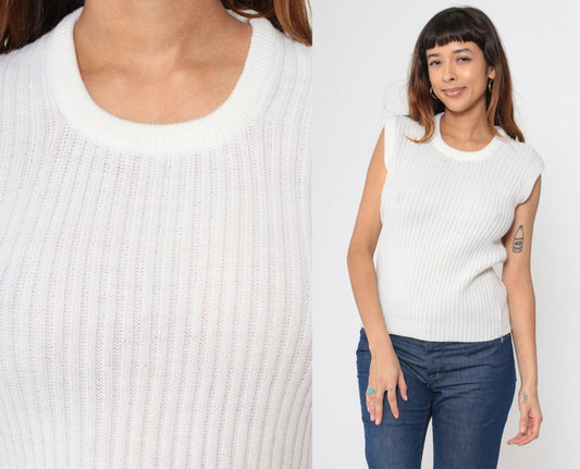 70s White Ribbed Knit Sweater Vest Pullover Scoop Neck Medium