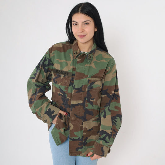 90s U.S. Army Woodland Camo Field Jacket Airborne Patches Medium Short