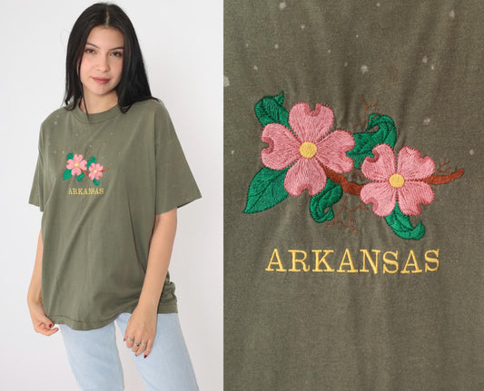 90s Arkansas Embroidered Floral T-Shirt Olive Green Graphic Tee Large