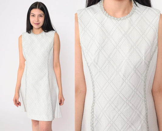 60s Vicky Vaughn Silver Checkered Mini Dress Sleeveless A-Line White Small