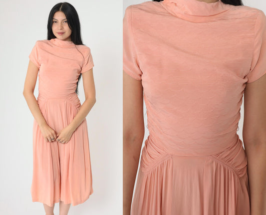 1940s Peach Party Dress Scalloped Bodice Ruched Waist Midi Extra Small