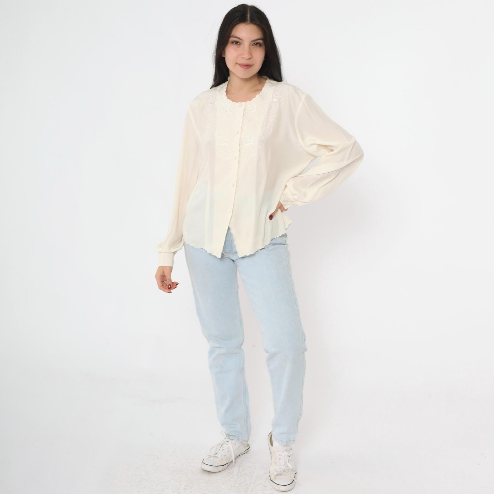 90s Mikado Ivory Embroidered Blouse Bird Motif Scalloped Long Sleeve Large L