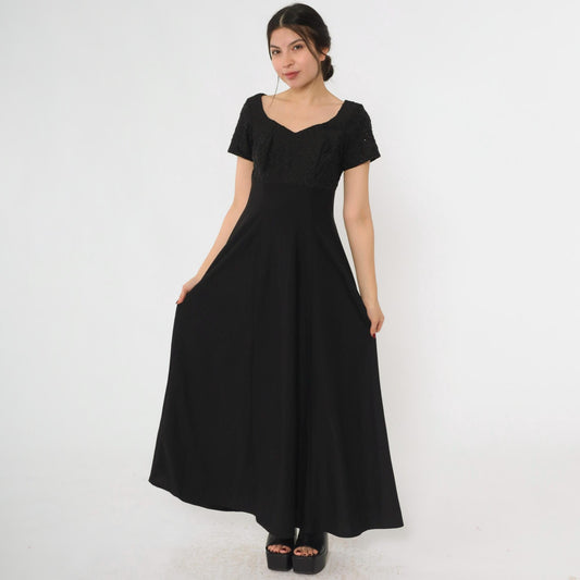 90s Black Beaded Evening Gown Sweetheart Neckline Empire Waist Maxi Dress Small