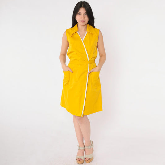 70s Yellow Shift Dress White Trim V-Neck Wrap Mini Sleeveless Small