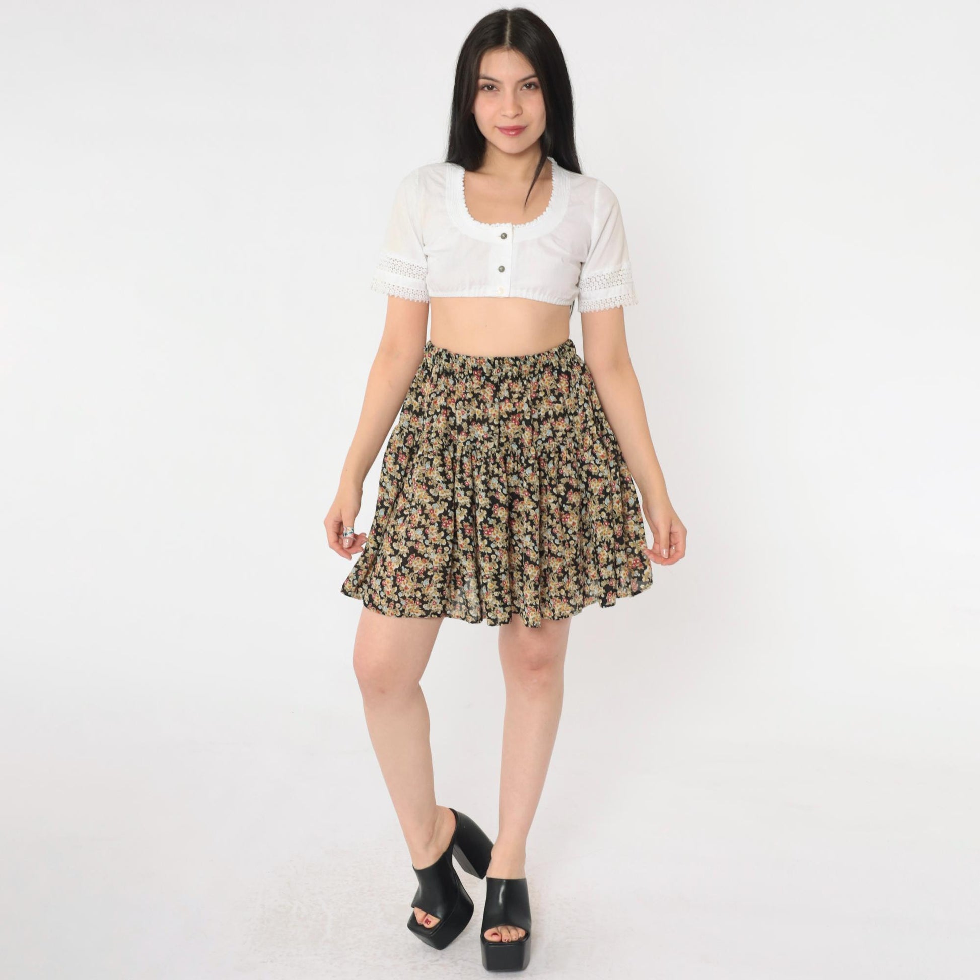 90s Floral Tiered Mini Skirt Black Olive Green Elastic Waist Small