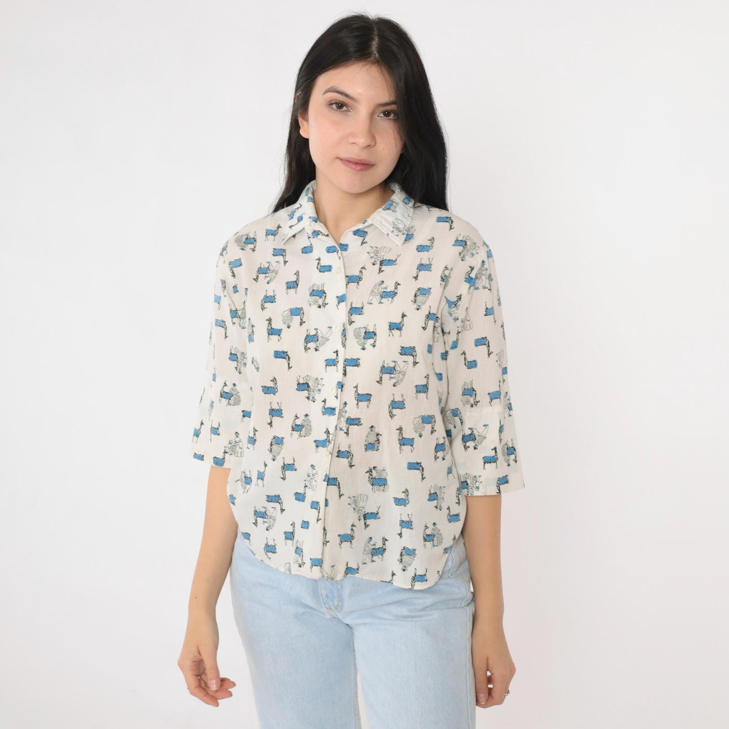 60s Majestic Llama Print Button Up Shirt White Blue South American Motif Medium
