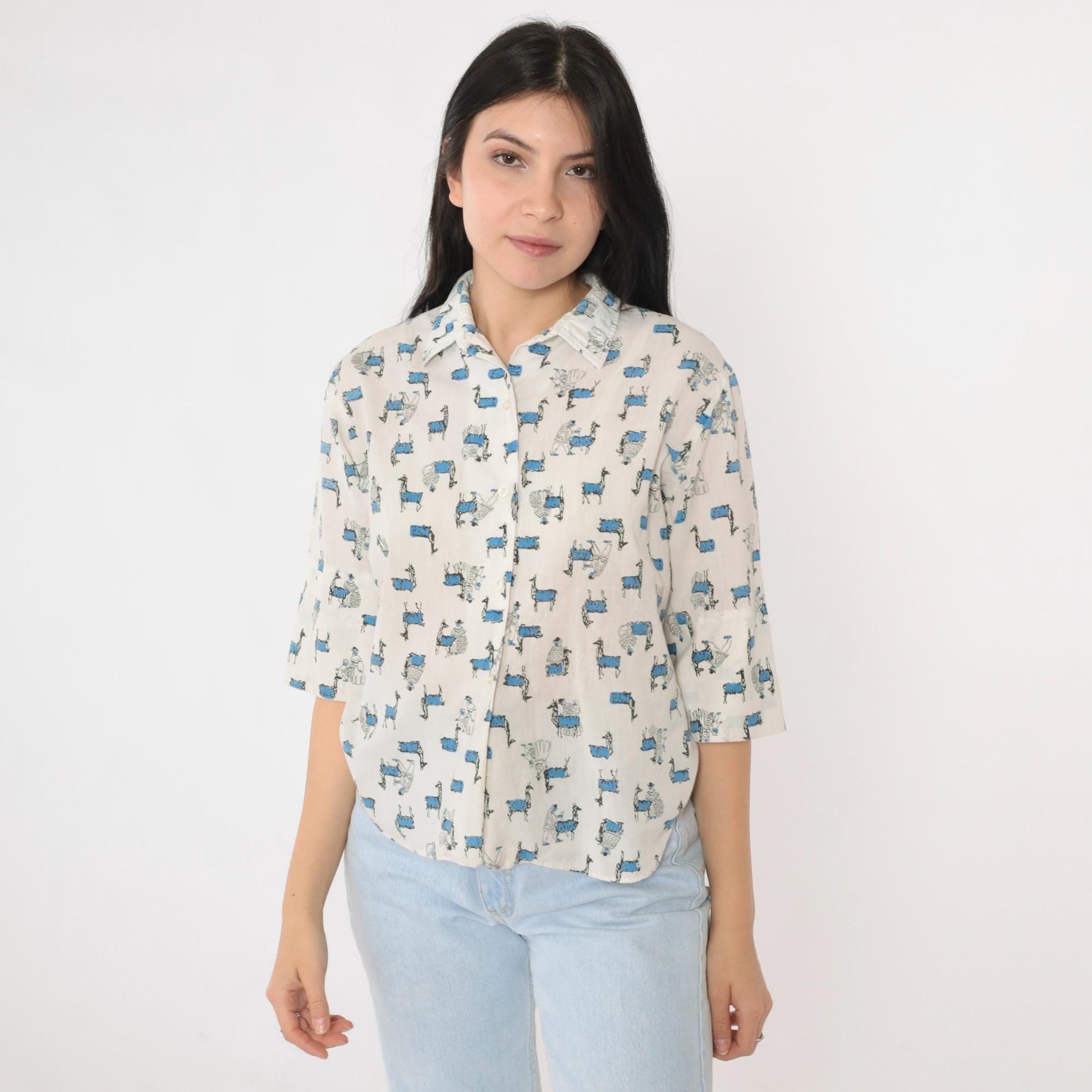 60s Majestic Llama Print Button Up Shirt White Blue South American Motif Medium